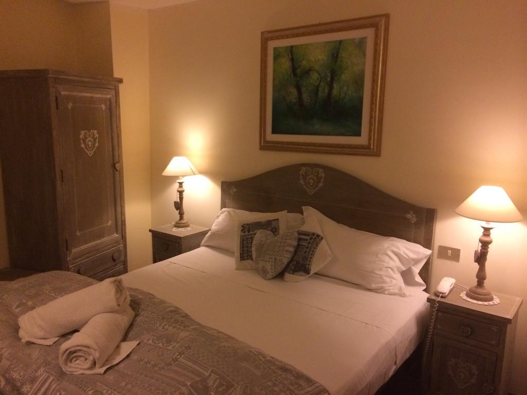 Albergo Dell'Oca Pescocostanzo Habitación foto